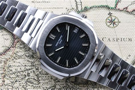 rolex nautilus prezzo|patek philippe nautilus size.